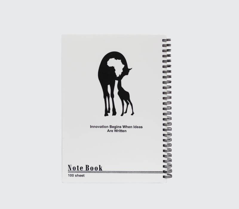 دفتر مشق سیاه و سفید طرح زرافه دفتر مشق سیاه و سفید مدل زرافه